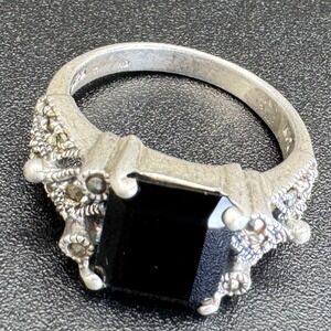 Sterling Silver Black Stone Marcasite Ring Sz 9 Estate Jewelry